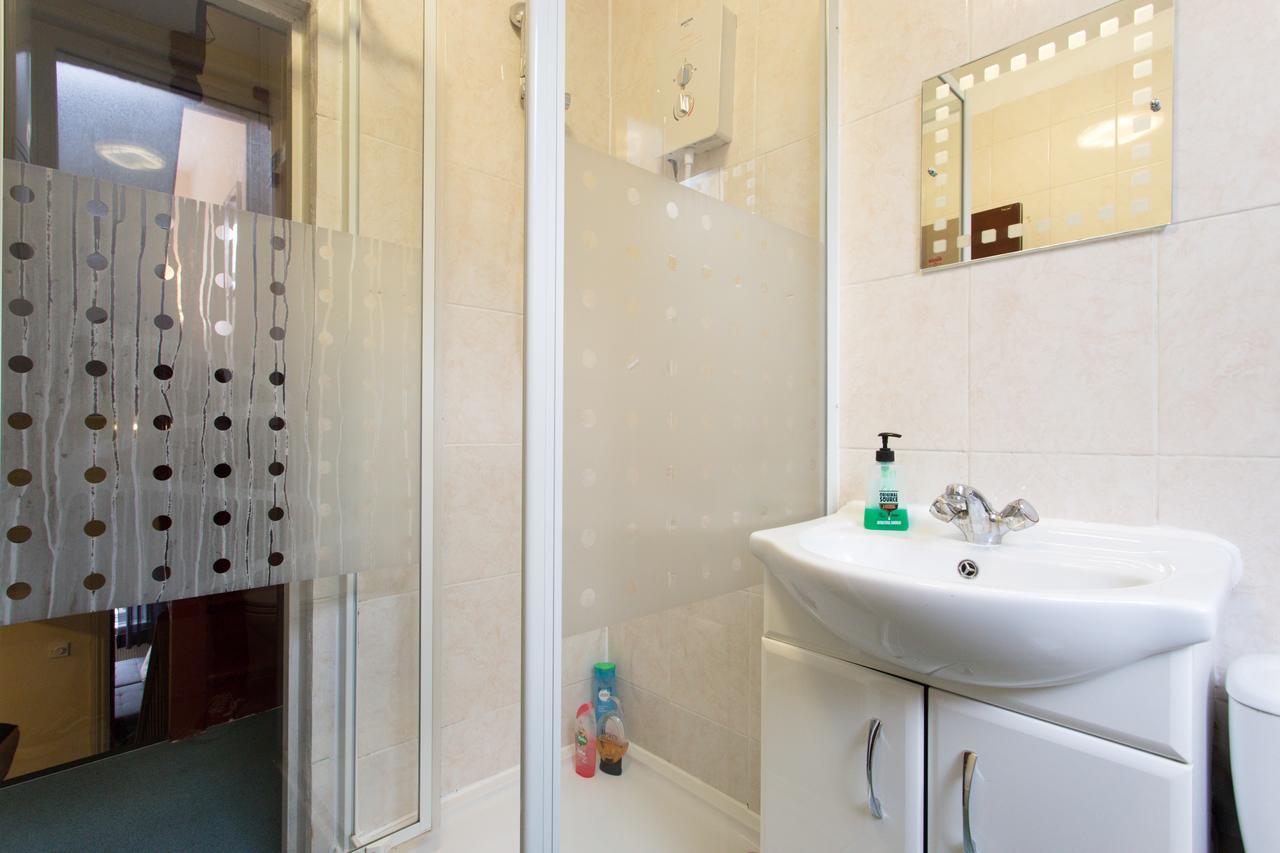 Tavistock Place Rooms London Exterior photo